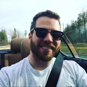 Meet your Posher, Derek